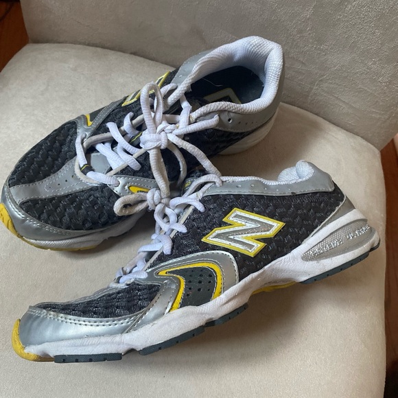 New Balance Shoes New Balance Ultra Light 55 Running Shoes Poshmark